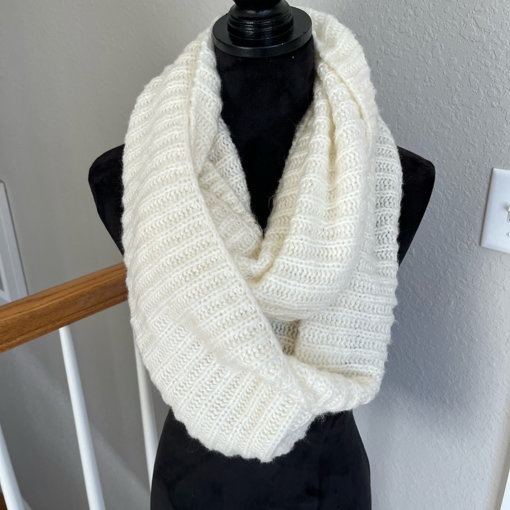 Merona  cream knit infinity scarf